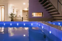 Maas en Waal Wellness & Suites - С бассейном