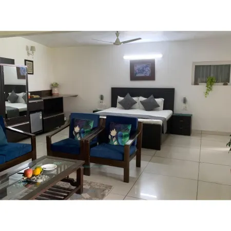 Green Serene Abode