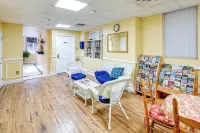 Prime Walkable Location! 2-unit Ocean City Getaway - Apartments