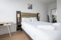 Contemporary comfort in West Bromwich