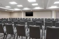 Four Points by Sheraton Newark Airport - Wi-Fi
