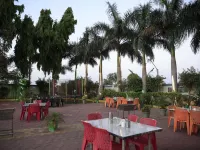 Hotel Devraj Palace Hotels in Khargone