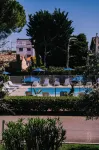 Eden Azur - Résidence Hôtelière - Pools