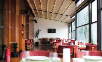 Ramada by Wyndham Yalova - Housity