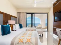 Villa La Valencia Beach Resort & Spa Los Cabos Hotels near Los Cabos Corridor