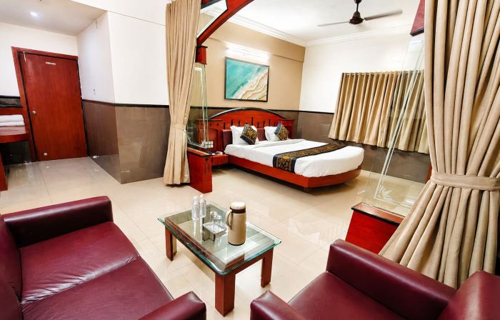 Hotel Damji Near Dwarkadhish Temple