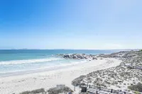 Charming Langebaan Holiday Home With Panoramic Views - 4-Star