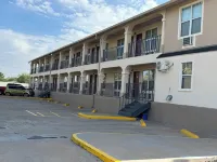 Villa West Inn - Motels