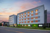 Best Western Plus Kawartha Lakes Hotel  Suites - Family Friendly