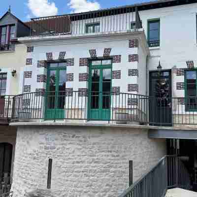 Au Coche de Briare Hotel Exterior
