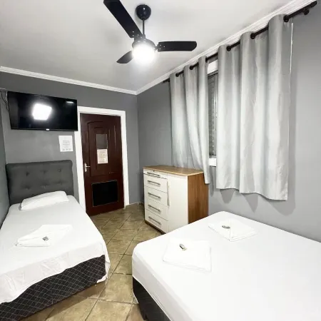 HOSTEL ANPRADO