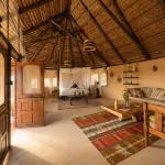 Nasuulu lodge - Homestays