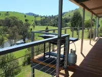 Elm Cottage Tumut - Mountain view