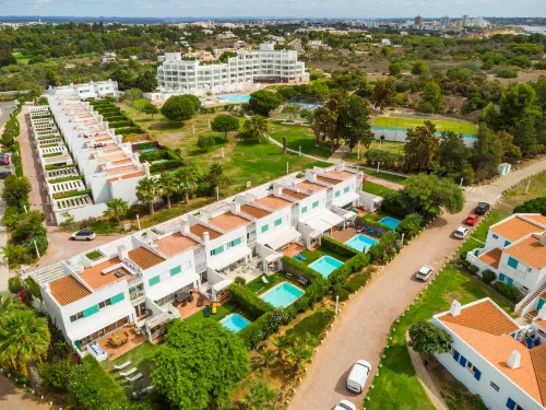 Sunny 3BR Villa   Prainha Clubhouse - Hot Tub