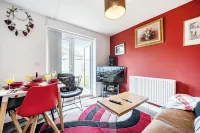 Apartment Sleeps 10 - Pets Parking Ev Charging - parking