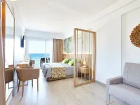 Universal Hotel Castell Royal - balcón