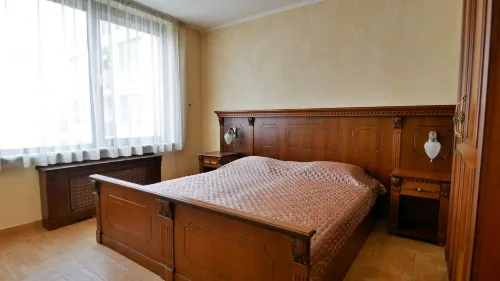 Central West Hotel - 2-Star