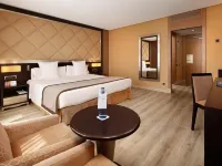 HCC St. Moritz Hotels near Casa Batllo