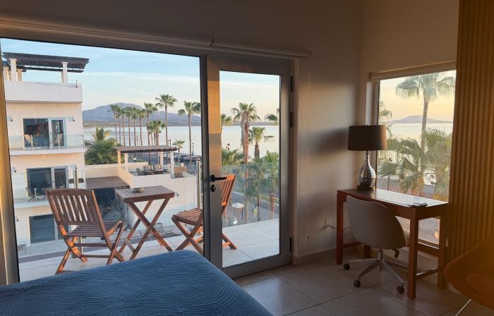 BAJA MIA SUITES AND TOURS