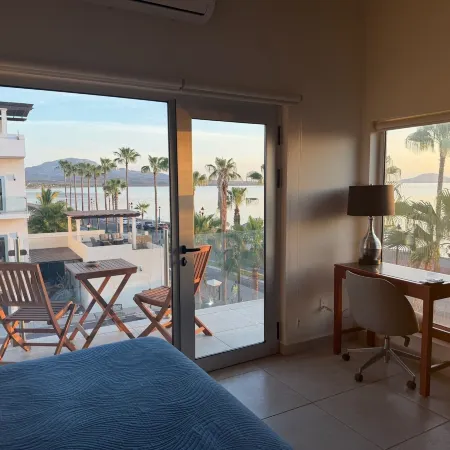 BAJA MIA SUITES AND TOURS