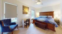 Icy Mini Split Added, Luxury, Walk to Washington St, EV, Movie Room, Spa Bath - 4-Star
