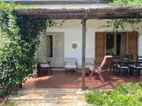 Villa Lucia with infinity pool and garden in an oasis of peace (Wi-Fi) - 3-Star