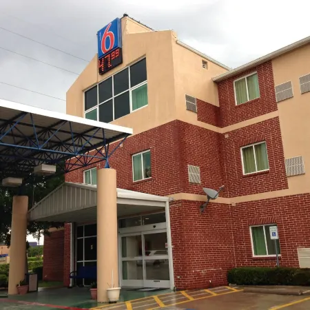 Motel 6 McKinney, TX - North