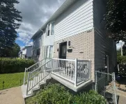 Anika Sunset Place T - 2-Star