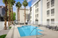 Fairfield Inn Las Vegas Convention Center - piscina