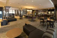 Courtyard Bay City - 3-Star