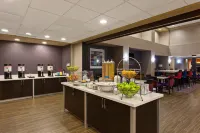 Hampton Inn & Suites Merced - Bãi đậu xe