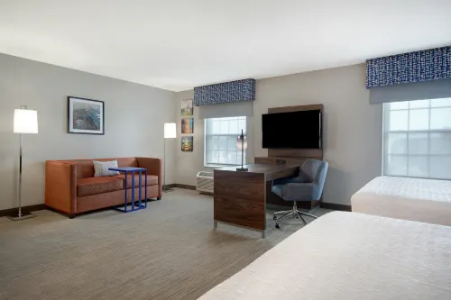 Hampton Inn & Suites Yonkers - 2-Star