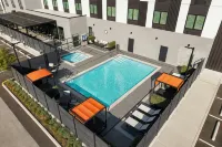 TownePlace Suites Chilliwack - Pool