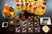 The Nines, a Luxury Collection Hotel, Portland - breakfast