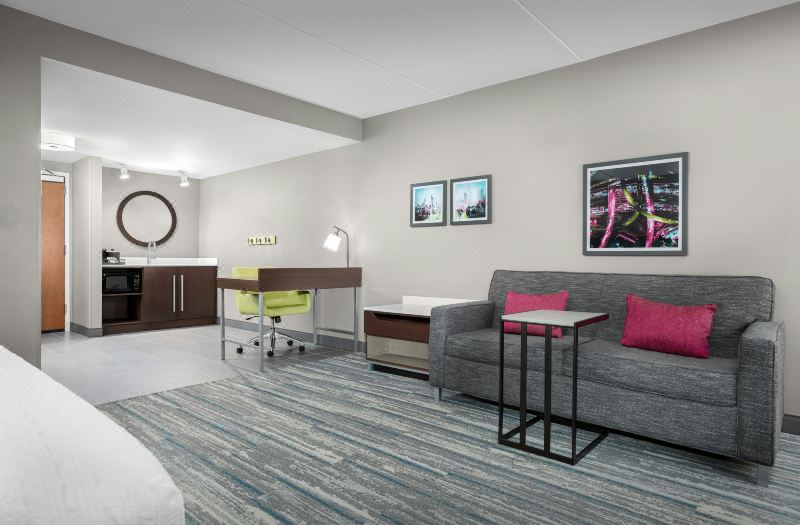 Hampton Inn & Suites ATL-Six Flags