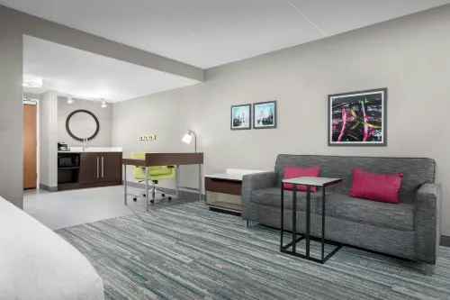Hampton Inn & Suites ATL-Six Flags - Parkplatz