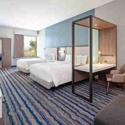 SpringHill Suites San Diego Escondido/Downtown Rooms