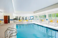 Fairfield Inn & Suites State College - Pools