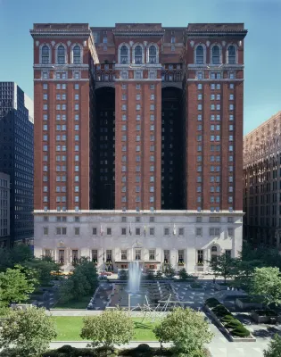 Omni William Penn Hotel - 4-Star