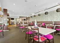 CBD Executive Apartments - Parking