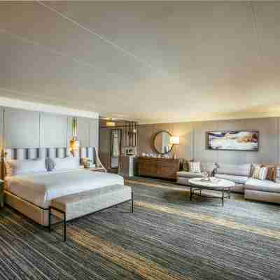 Somerset Hills Hotel, Tapestry Collection by Hilton Rooms