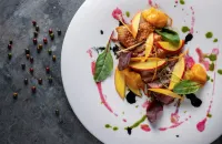 Leonardo Hotel Lago di Garda - Wellness and Spa - فطور