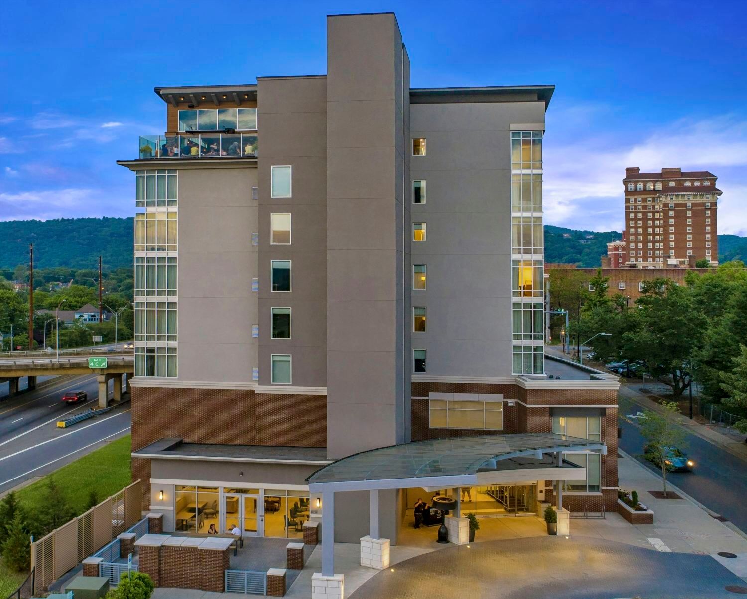 DoubleTree by Hilton Asheville Downtown