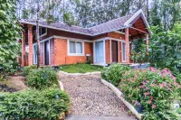 Coffee Grove Resort Отели рядом с достопримечательностью «Хебб Уотерфолс»