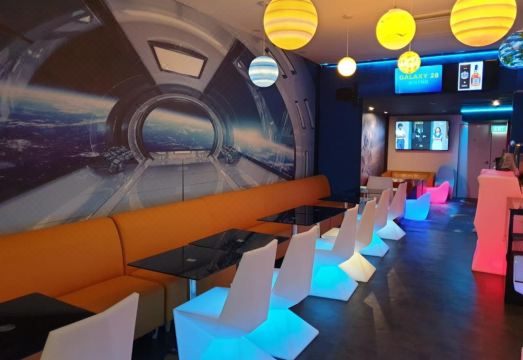 갤럭시 포드 @ 차이나타운 캡슐