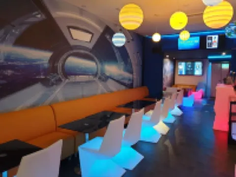 Galaxy Pods @ Chinatown