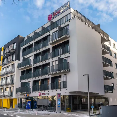 Focus Hotel Poznań Отели рядом с достопримечательностью «Мальтанское озеро»