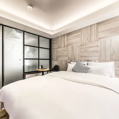 Hwagok Hotel A Отели рядом с достопримечательностью «Гансогу»