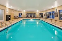 Candlewood Suites Louisville - NE Downtown Area