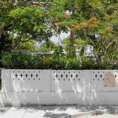 Ella's Cottages - Key West Historic Inns Collection Hotel Exterior